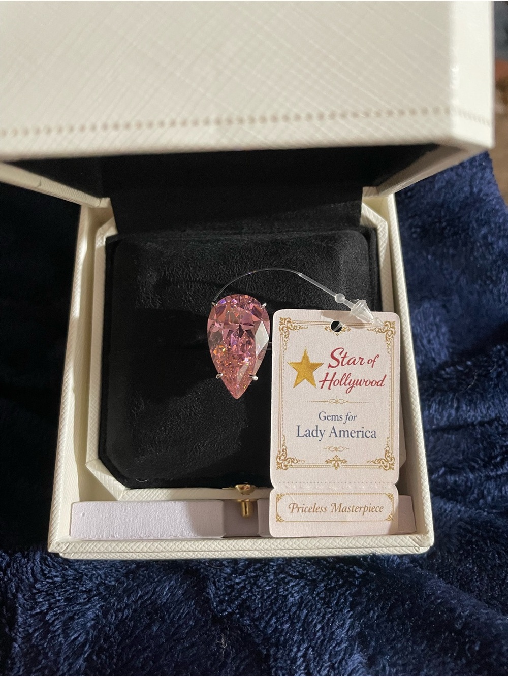 Star of Hollywood Lady America 25CT Pink Crystaline Ring